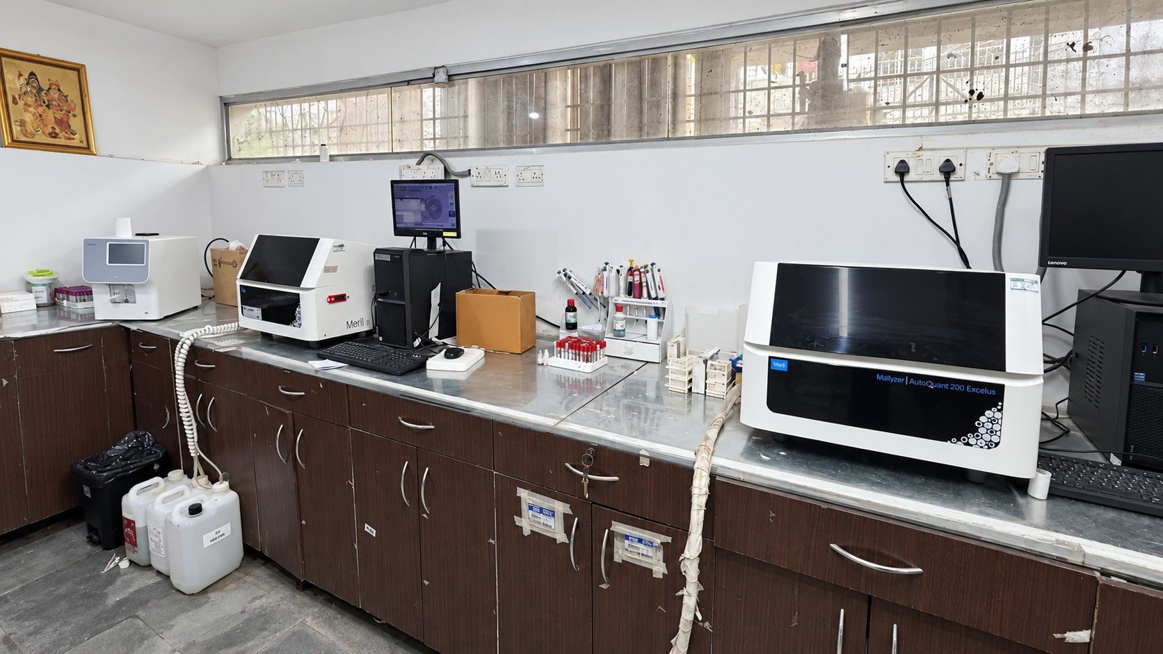 The biochemistry laboratory bench at PMCH