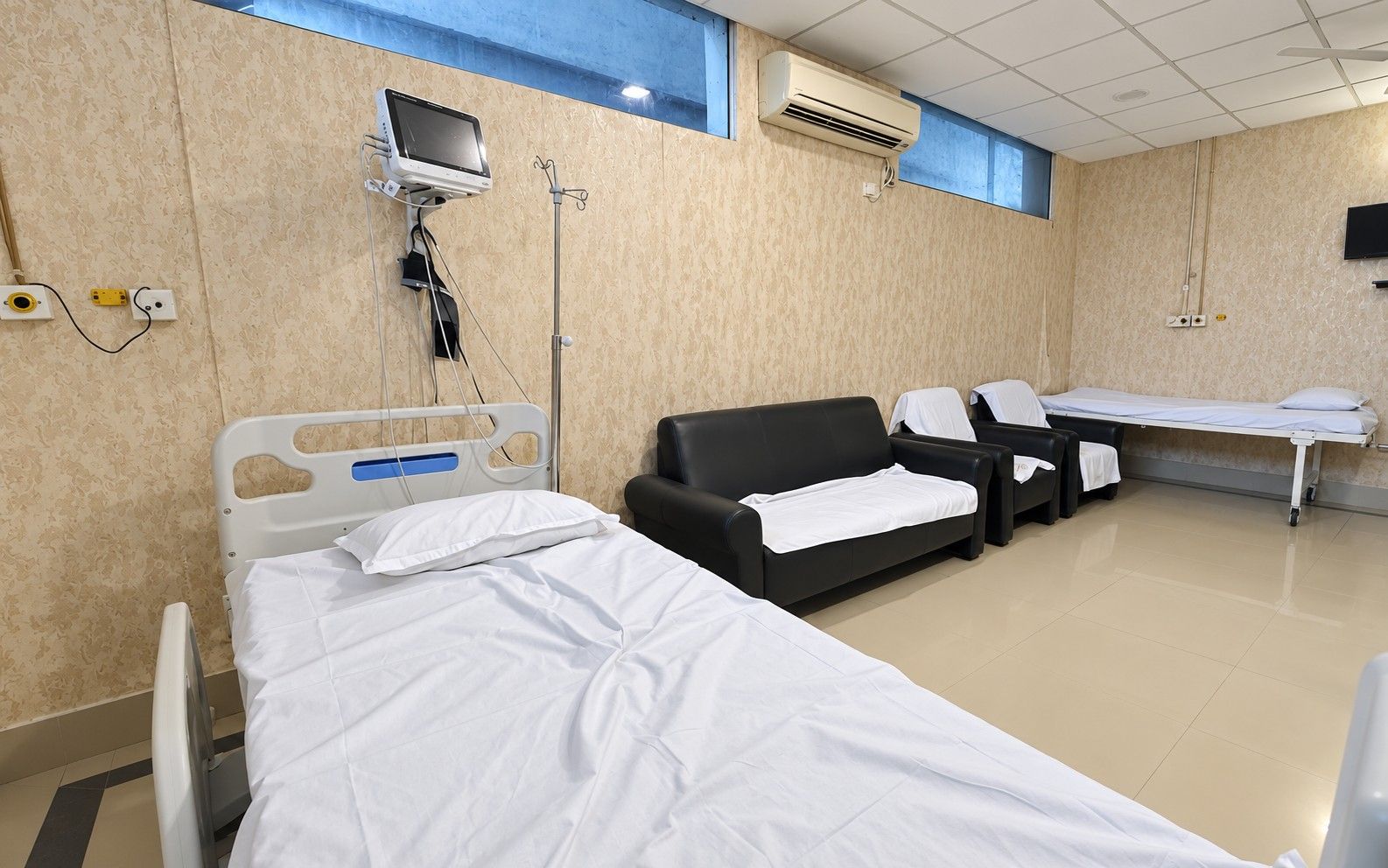 A private patient room at PMCH